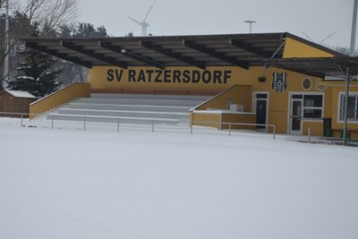 Sportplatz_Winter_2013